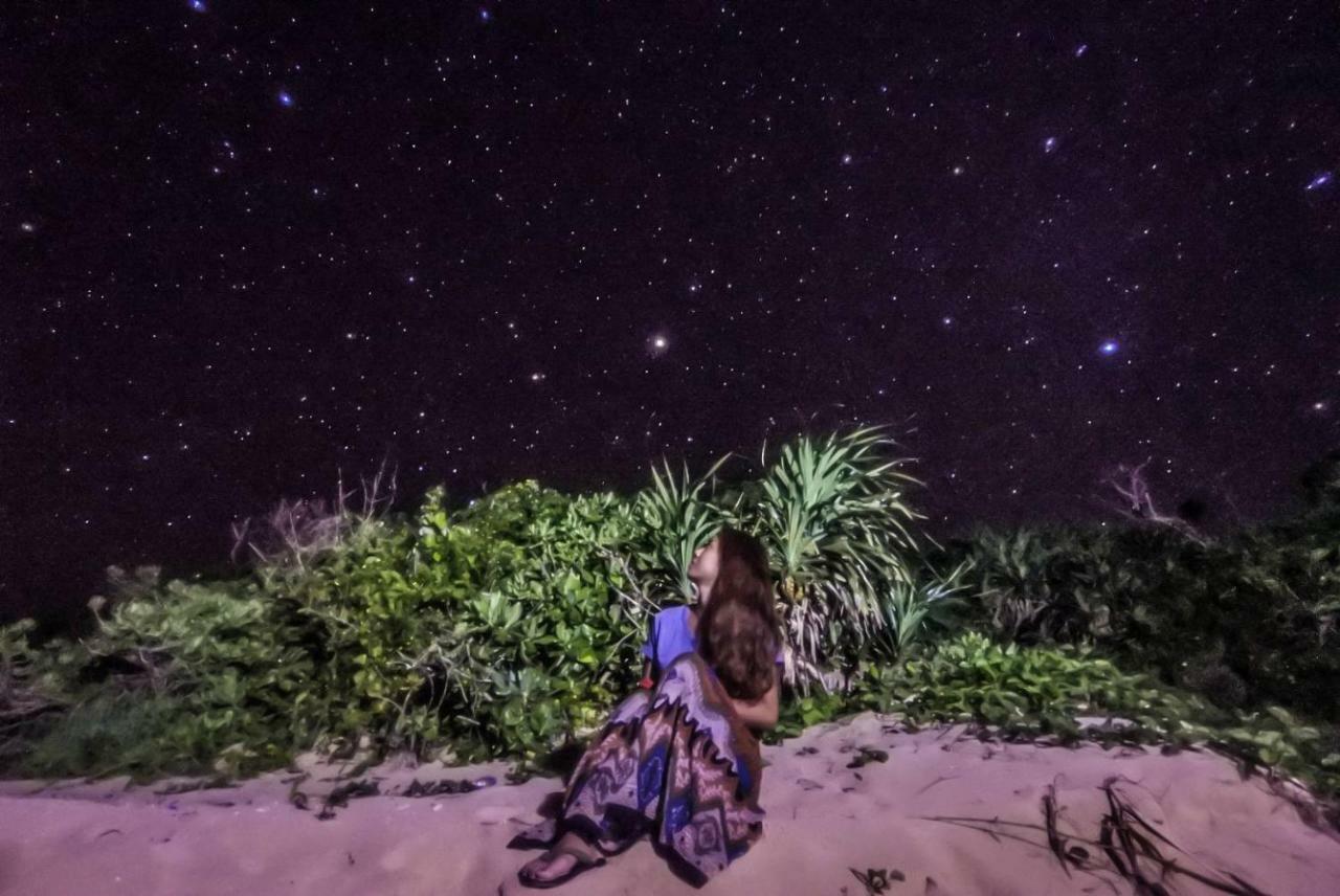 2019新築 ! Guest House Holoholo Beach Side Ishigaki  Екстер'єр фото